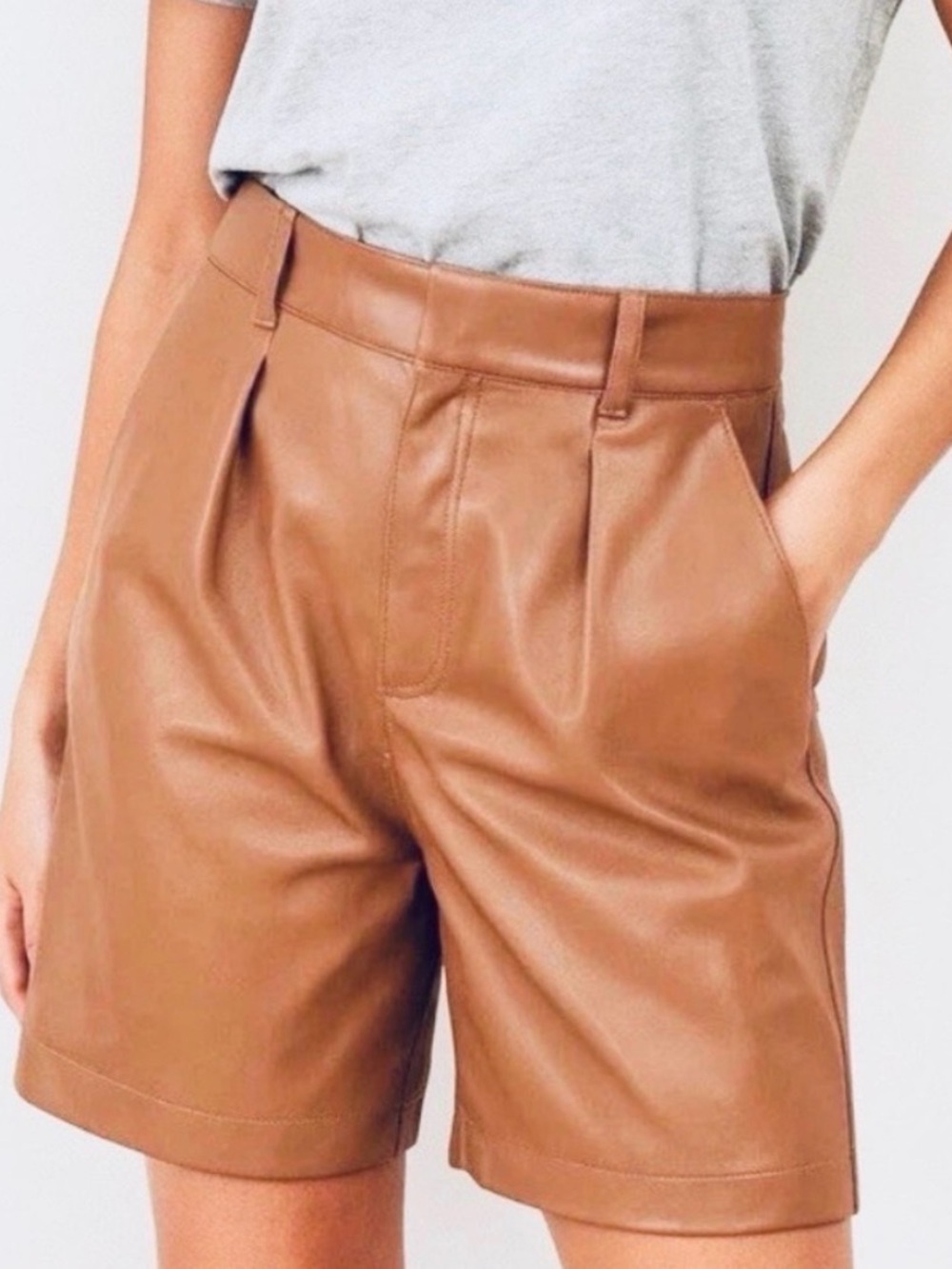 Abercrombie & Fitch Camel Vegan Leather High Waisted Shorts sz Medium